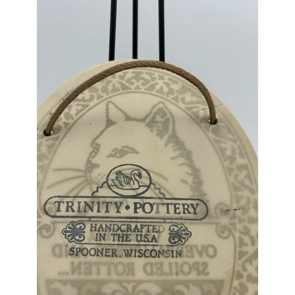 Vintage Ceramic Smart Mouth Cat Wall Plaque.